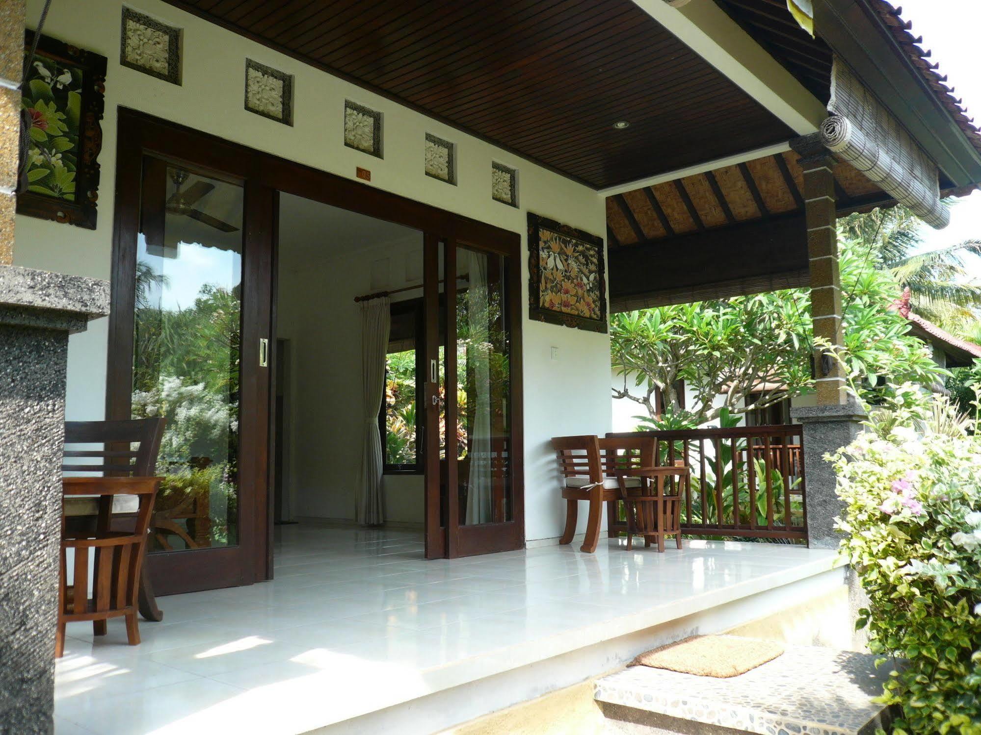 Di Abian Resort Amed Esterno foto