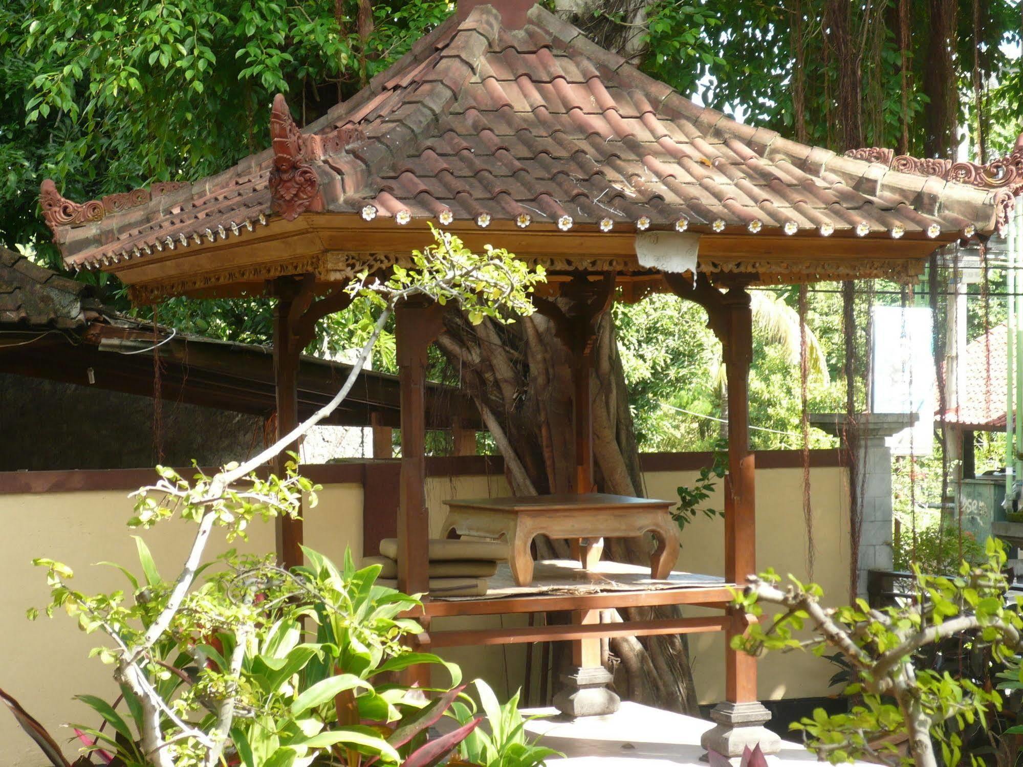 Di Abian Resort Amed Esterno foto